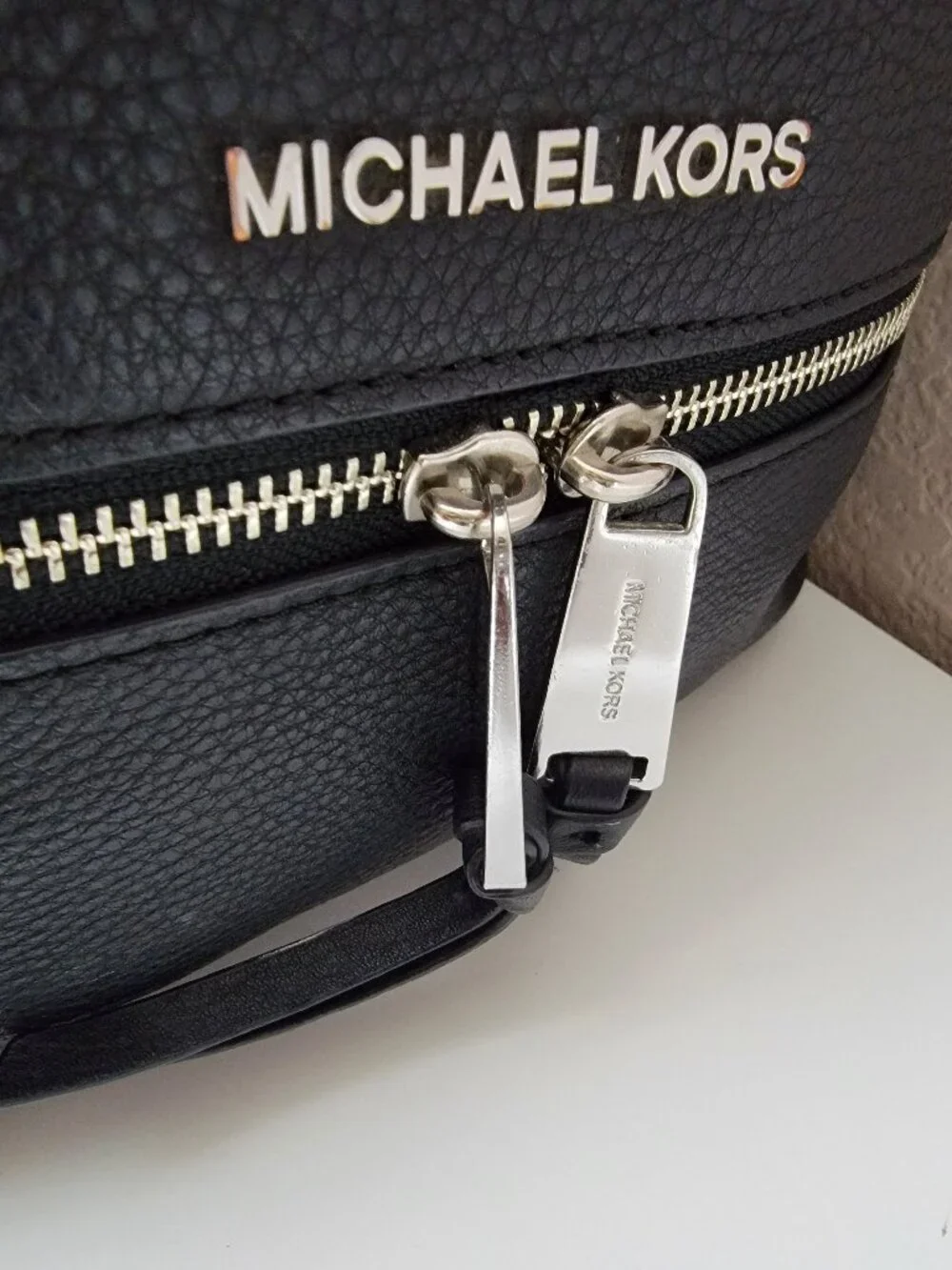 Michael Kors Rhea Medium Black Pebbled Leather Backpack Bag Silver 30S5SEZB1L